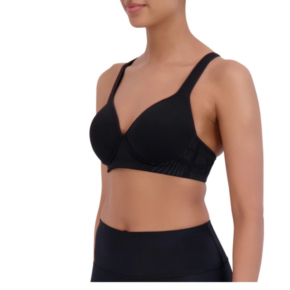 Athletic Works Other - Adjustable Athletic Works Sports Bra NWOT Women’s Size 34C US
